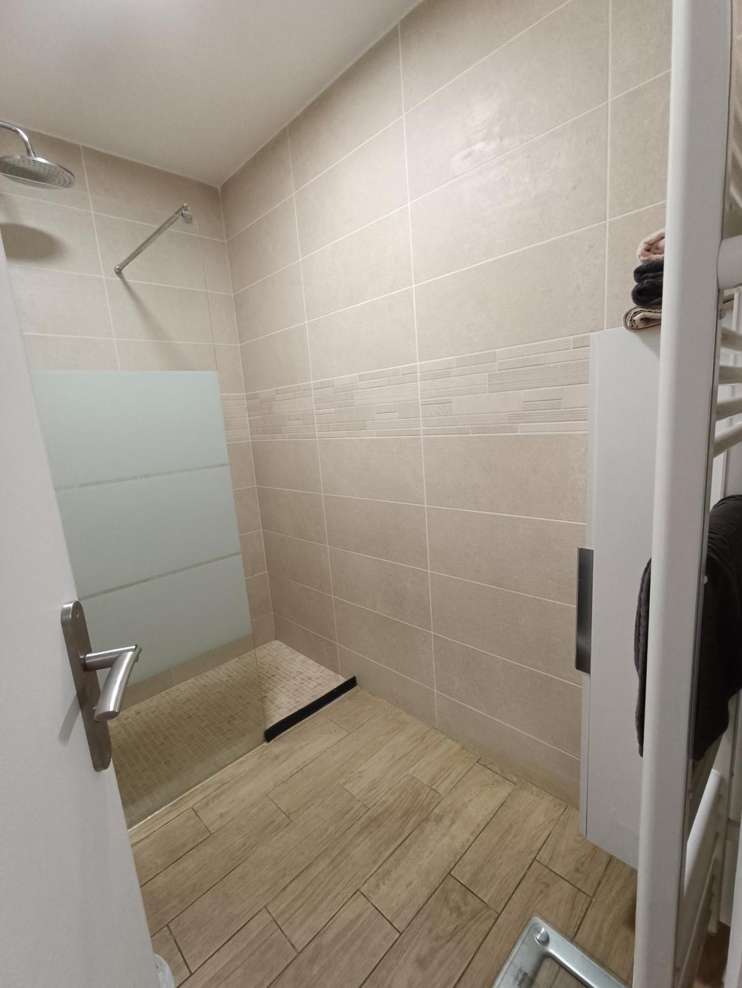 Appartements Et Studio Renoves En 2022, Intra Muros Avignon Buitenkant foto